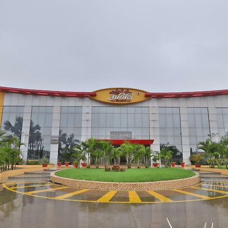 Capital O 47284 Atithi Resort Bharuch Exterior foto