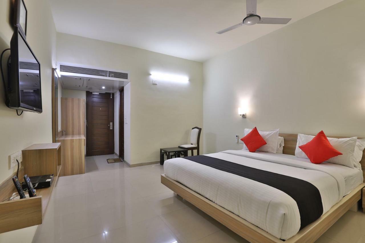 Capital O 47284 Atithi Resort Bharuch Exterior foto